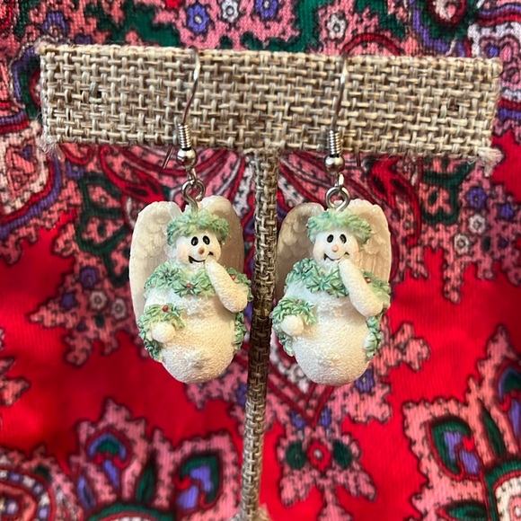 Angel Snowman earrings on silver tone shepherds hooks, like new - Picture 2 of 6